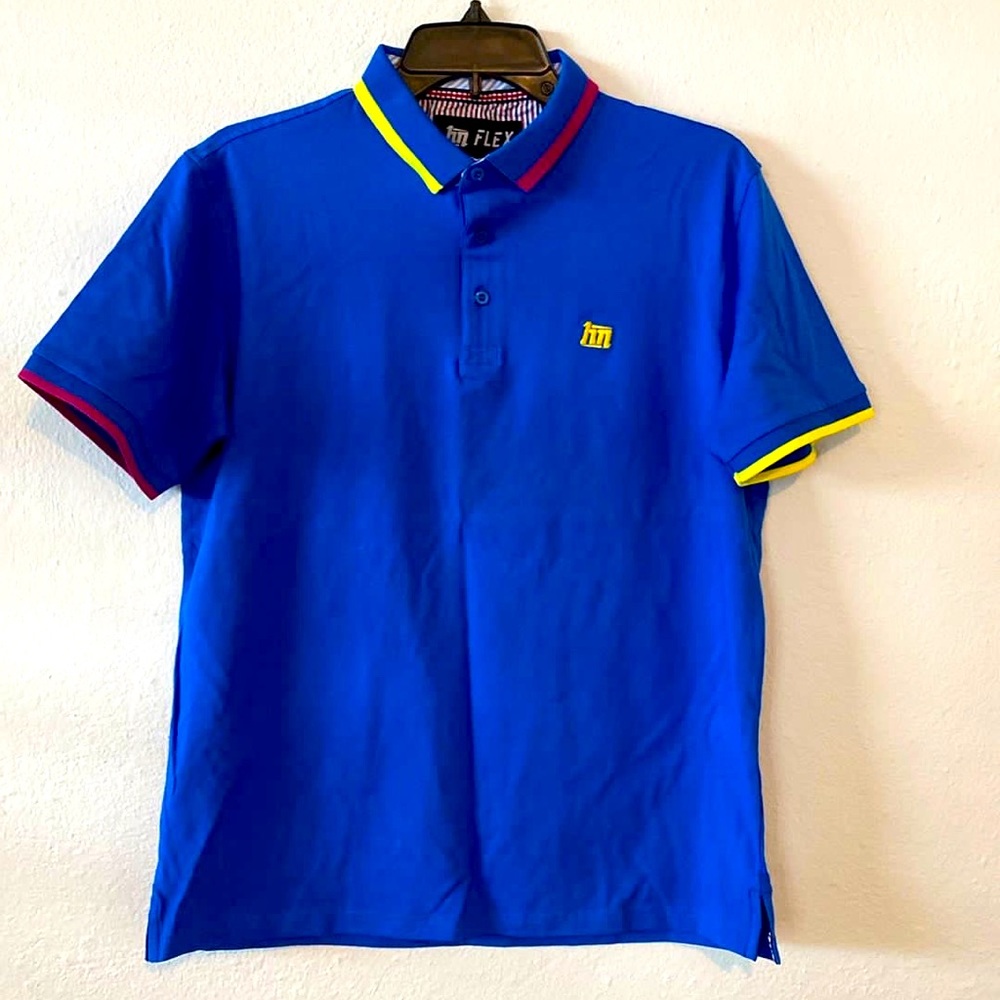 Men’s polo shirt.